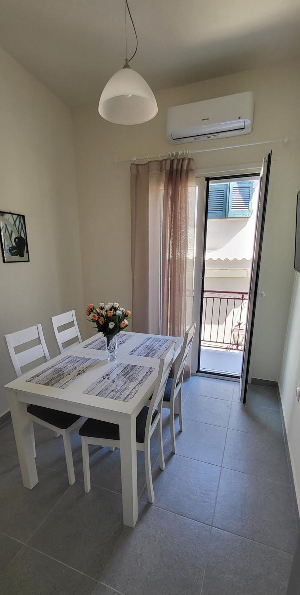 Stamatis House - In The Center Of Paxos Lákka