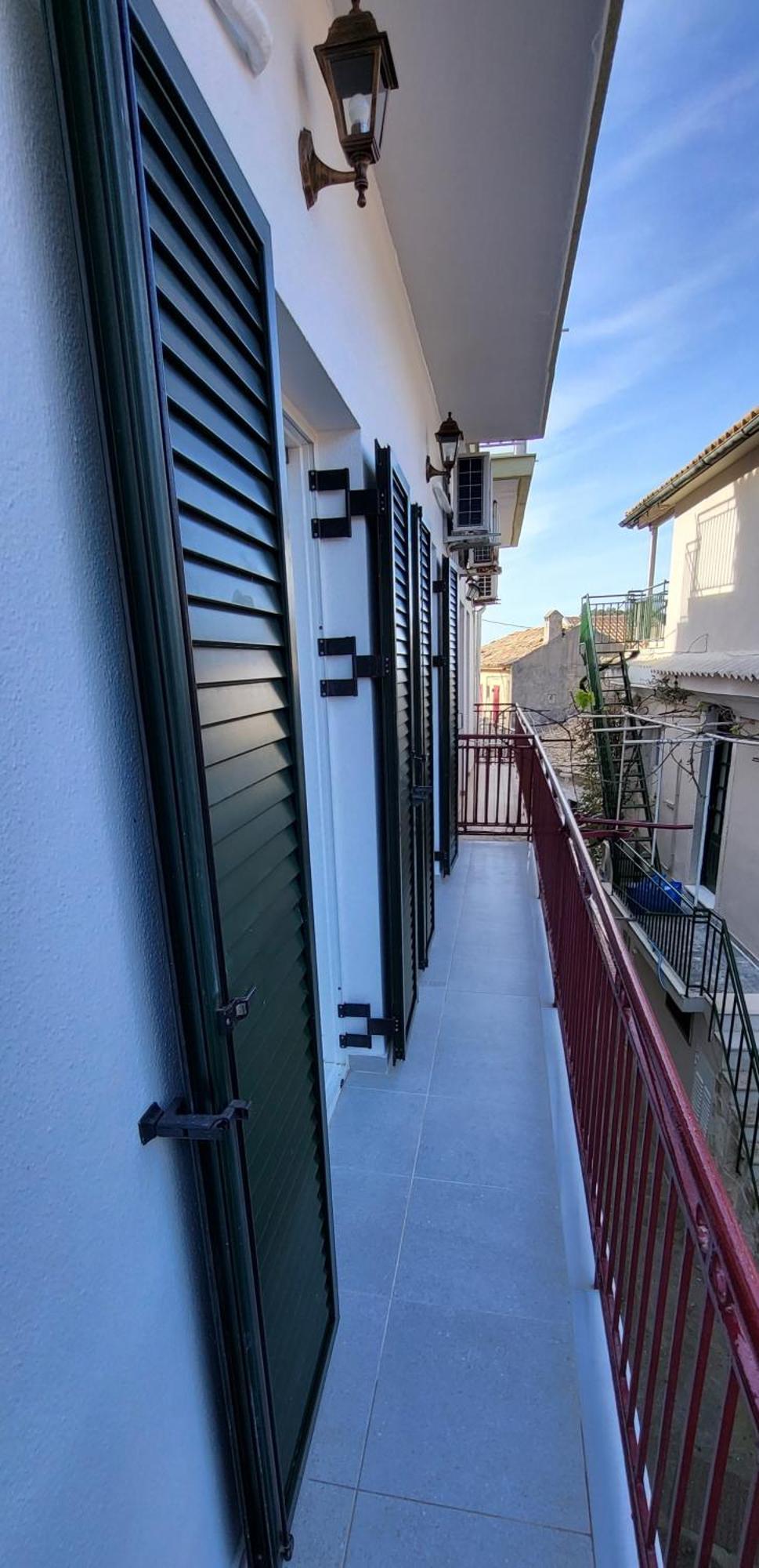 Stamatis House - In The Center Of Paxos Appartement